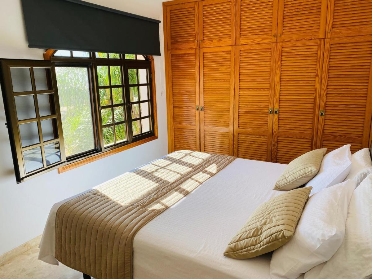 Villa Carolina With Private Pool Salobre  Exterior photo