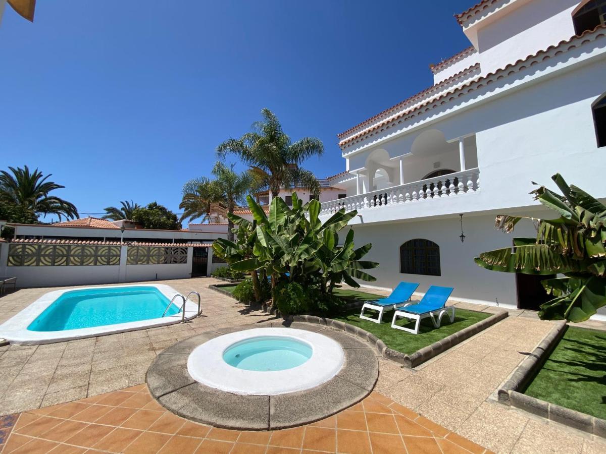 Villa Carolina With Private Pool Salobre  Exterior photo